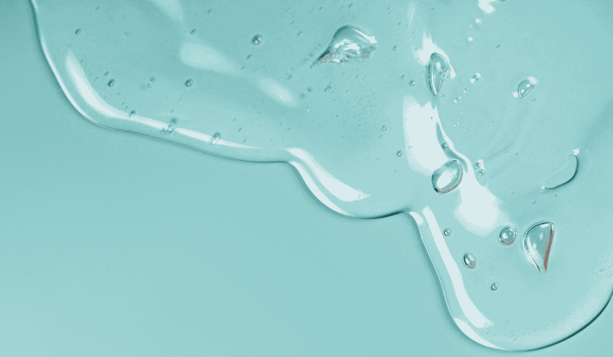 8 Hyaluronic Acid Formulations for Skin & Hair Hydration