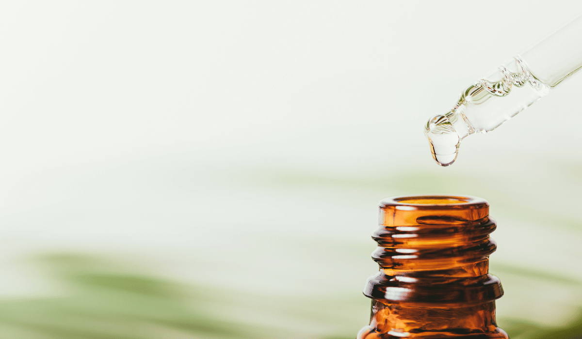 Essential Oils in Skincare: A Formulators Comprehensive Guide