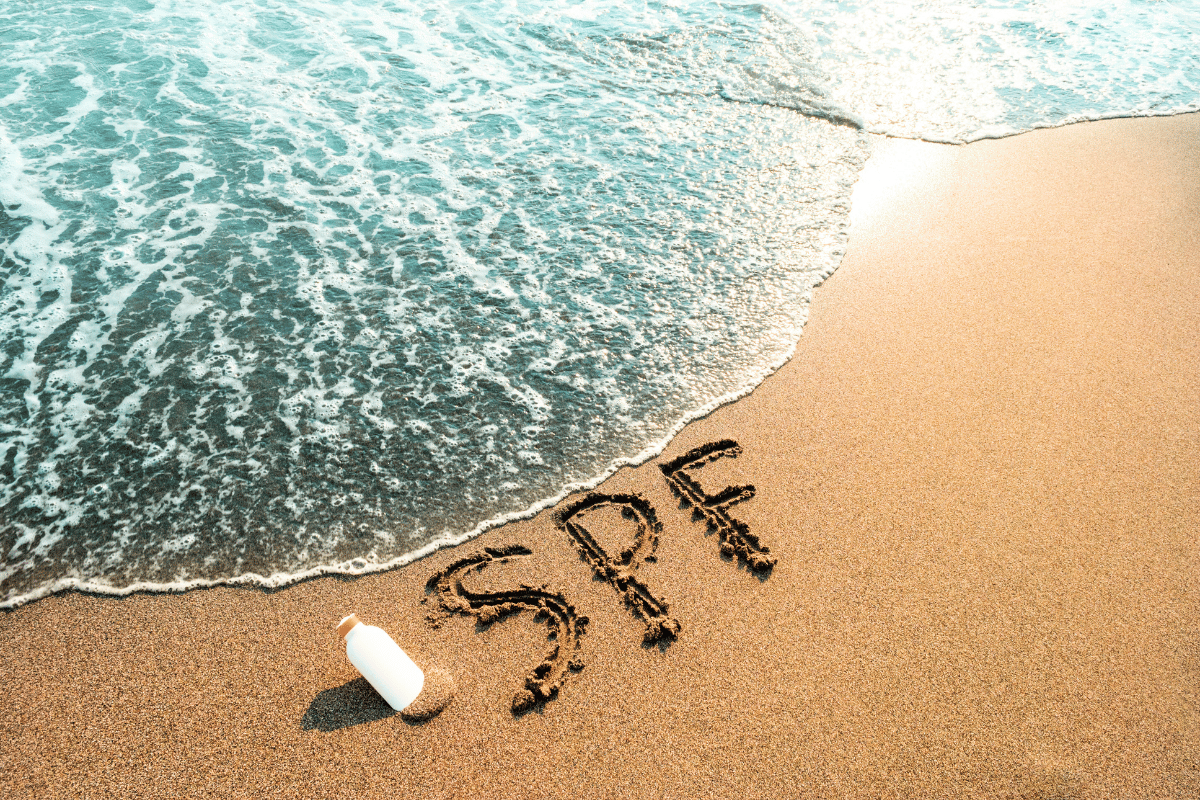 Comparing Titanium Dioxide and Zinc Oxide: Which UV Filter is Right for Your Skincare Line?